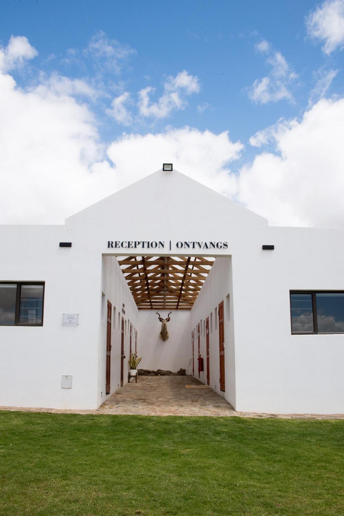 Desert Wind Private Guest And Game Farm Montagu Exterior foto